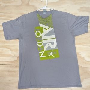 Air Jordan 1985 T Shirt Mens XL Gray And Yellow